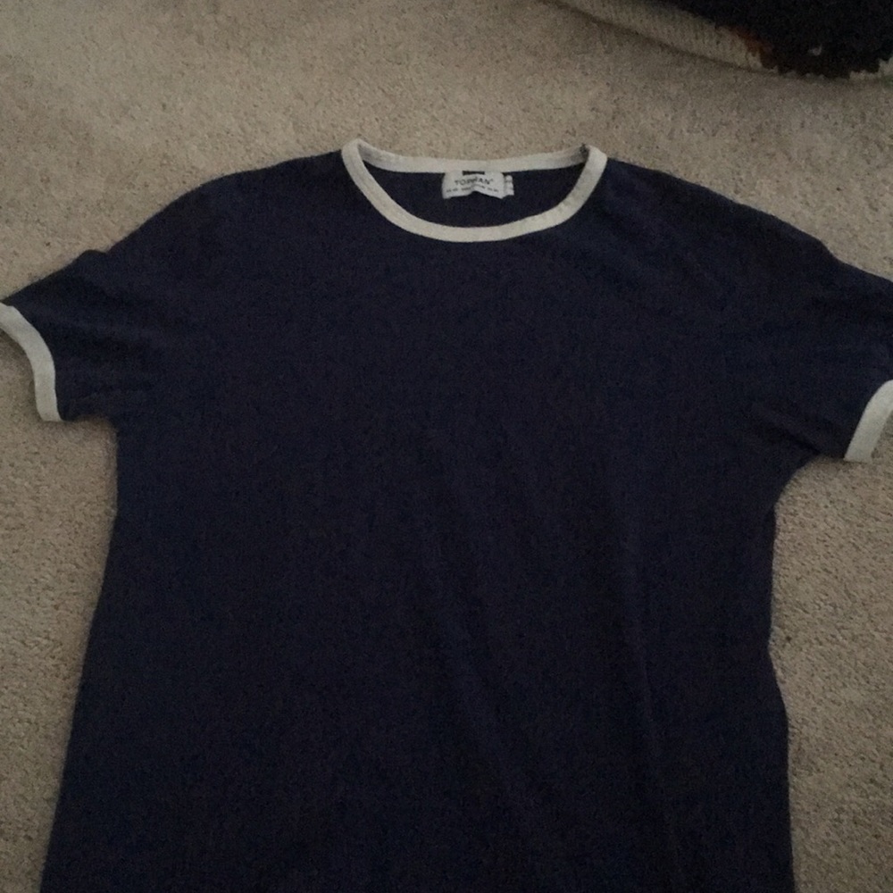 Basic Navy Blue T-shirt